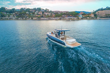 Invictus Yacht GT280