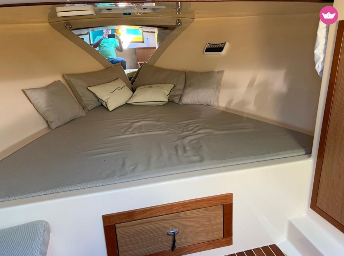 Bateau à moteur Cantieri Tirrenia Viveur 28 230cv 4