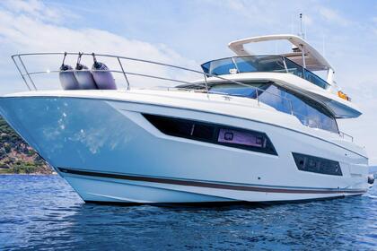 Hyra båt Motorbåt Prestige 680 Monaco-Ville