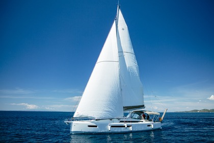 Rental Sailboat  Sun Odyssey 490 Nikiti