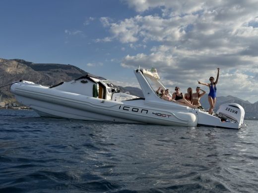 Palerme RIB Icon 40 GT alt tag text