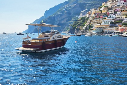 Hyra båt Motorbåt Tirrenia Viveur 28 Sorrento