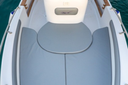 Charter Motorboat Prestige Prestige One 19.2 Castellammare del Golfo