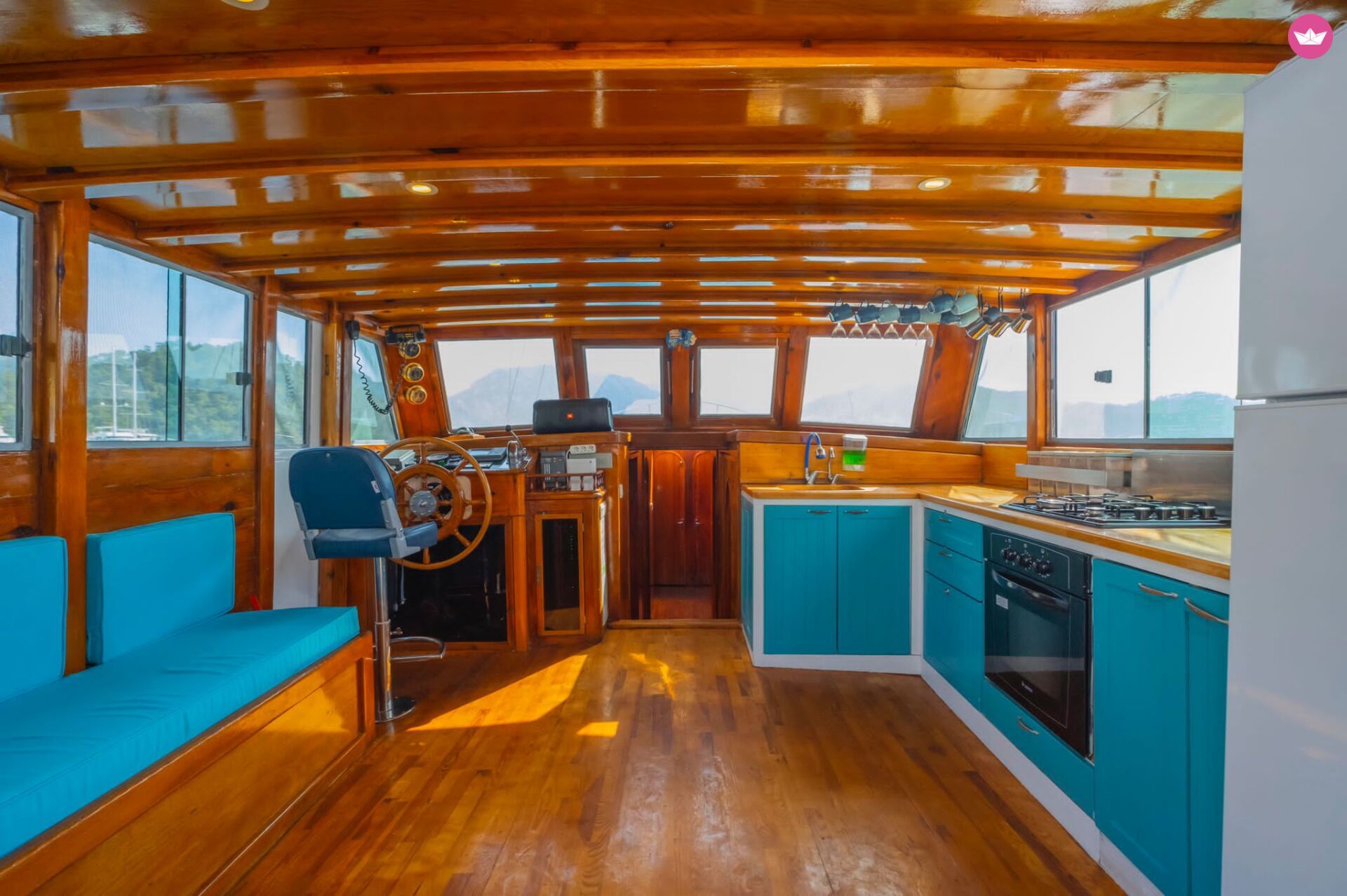 Goélette Custom built gulet with a capacity of 6 people Traditional gulet 18.5m 5