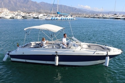 Noleggio Barca a motore Bayliner 249SD Marbella