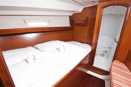 Beneteau 393 Oceanis Clipper