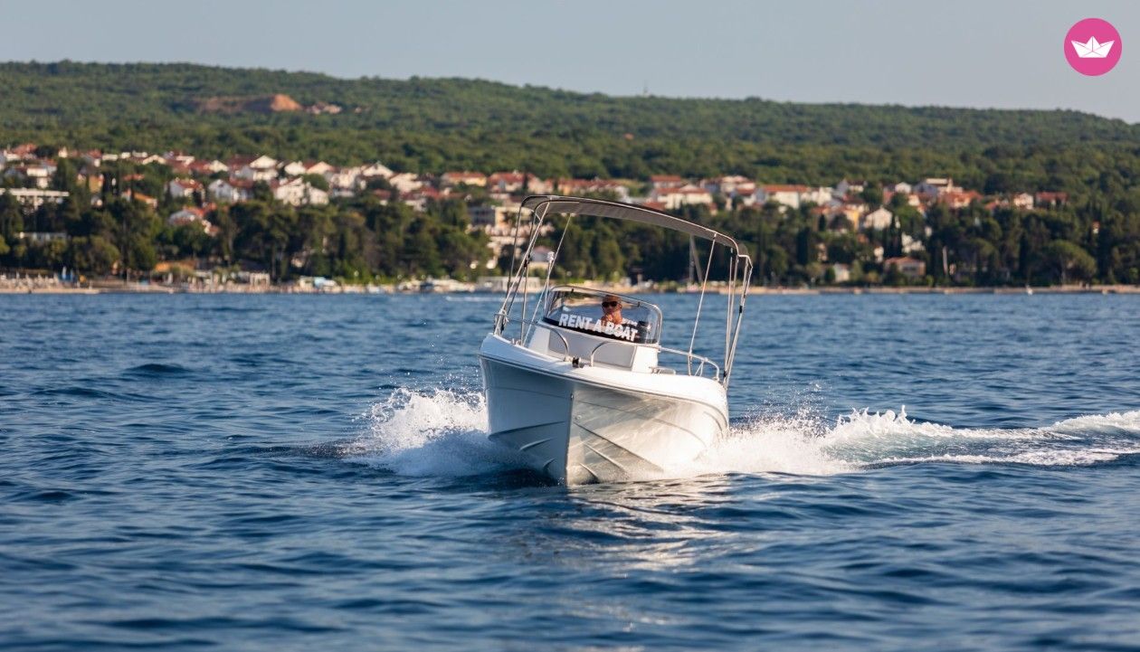 Bateau à moteur Prince 570 Open 130cv 5