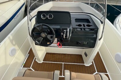 MERIDIAN Quicksilver 605 Open 2023 Premium