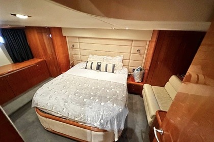 Sunseeker Predator 68