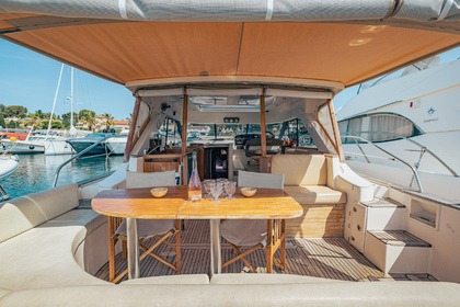 Location Yacht à moteur Acm Arcoa Mystic 39 Saint-Cyr-sur-Mer