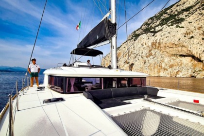 Hire Catamaran Lagoon Lagoon 450 F Cugnana