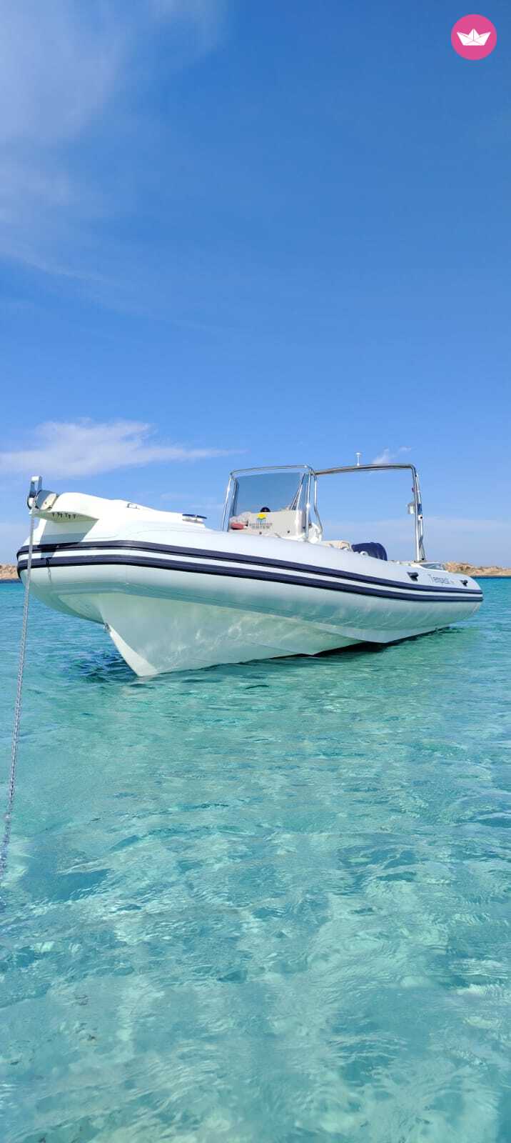 Semi-rigide Capelli Tempest 775 225cv