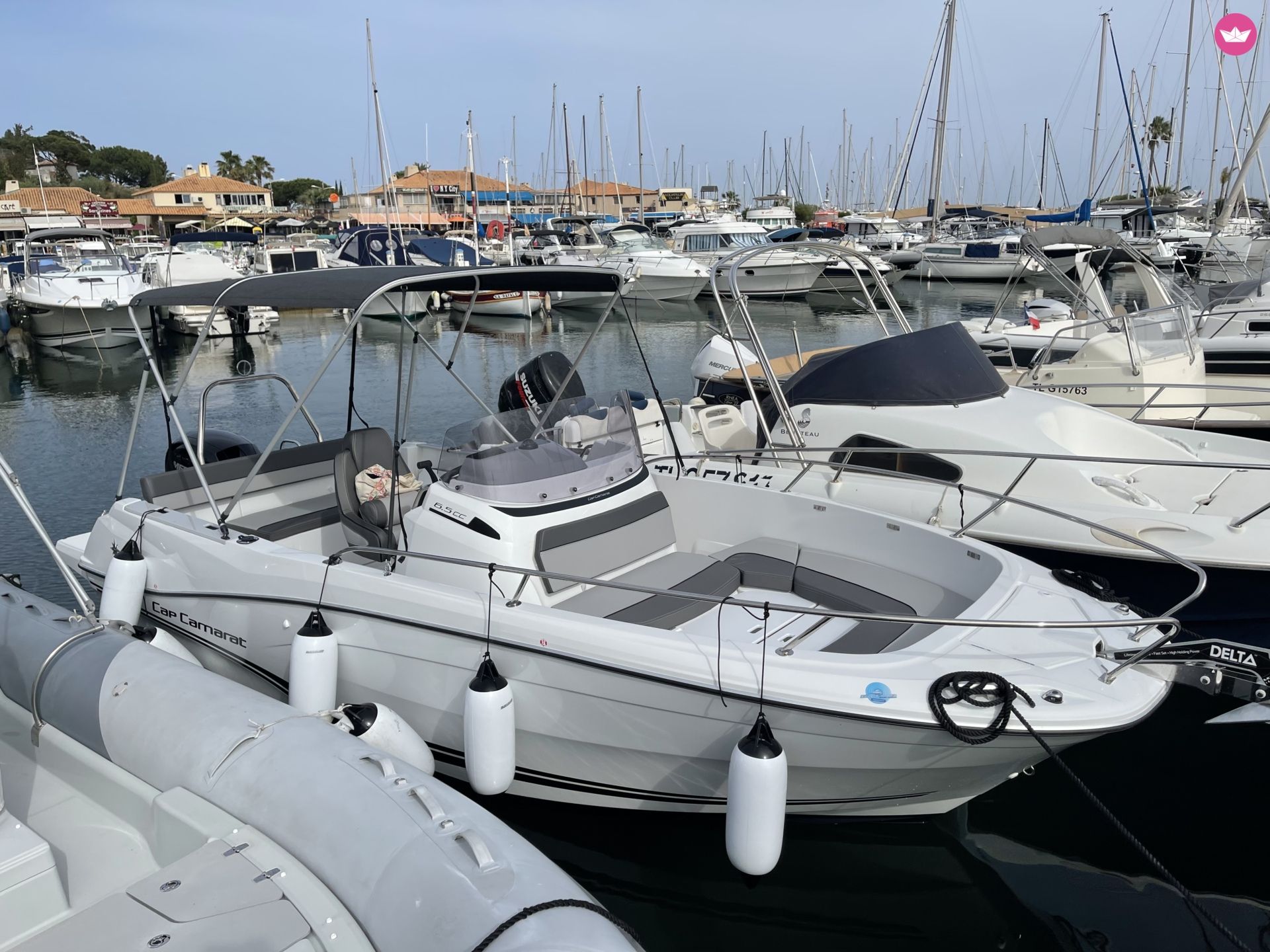 Bateau à moteur Jeanneau Cap Camarat 6.5 Cc 150cv 4
