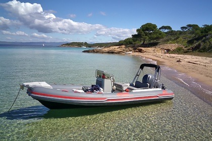 Location Semi-rigide Joker Boat Clubman 22 Hyères