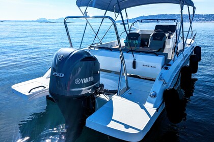 BENETEAU Flyer 8 Sundeck