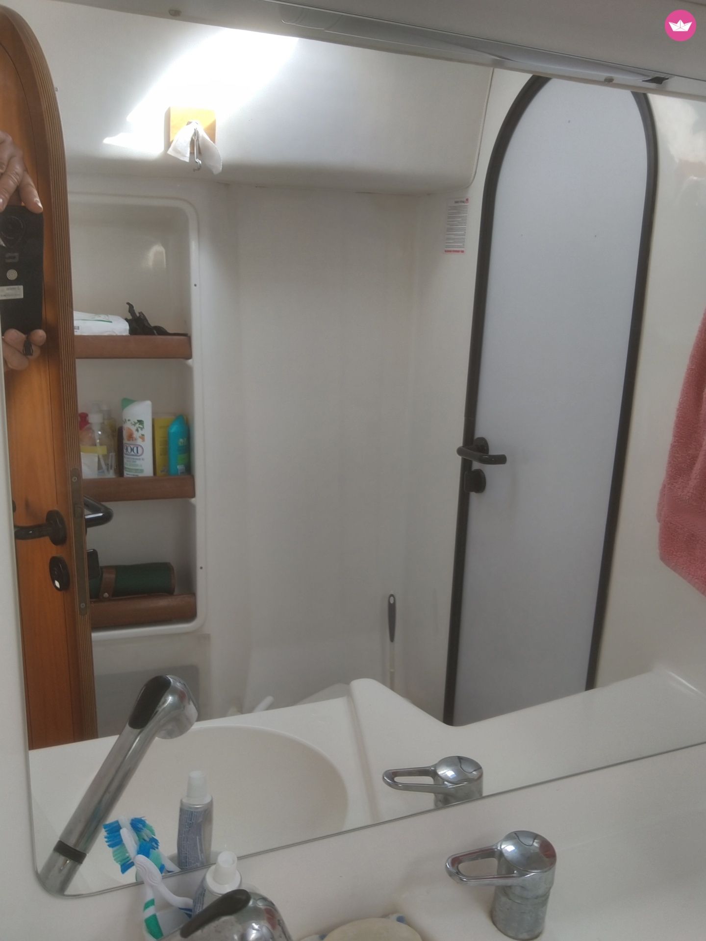 Bateau à moteur Journée en mer Catamaran 180cv 8