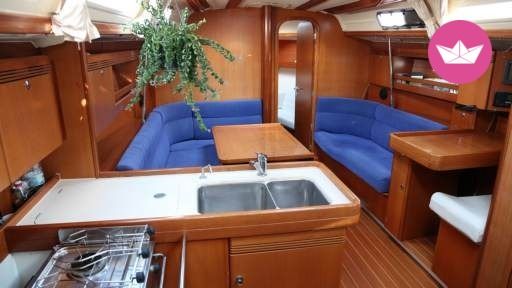 Sailboat Dufour 40 for hire