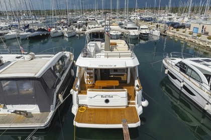 Charter Motor yacht Greenline Yachts Greenline 48 Fly Biograd na Moru