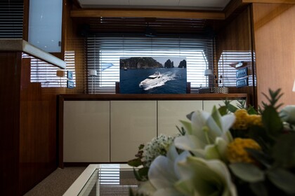 Miete Motoryacht San Lorenzo SL 62 Castellammare di Stabia