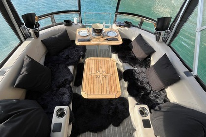 Luxury 12 seater pontoon boat with skipper