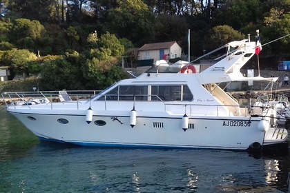 Rental Motorboat GUY COUACH 1200 E Mandelieu-La Napoule