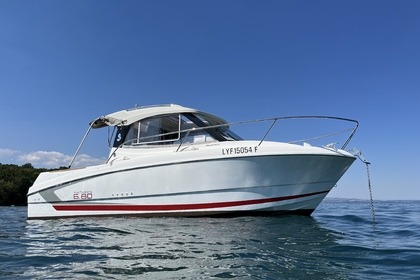 Noleggio Barca a motore Beneteau Antares 680 Yvoire