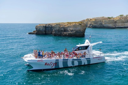 Catamaran Dolphins & Caves - Belize Terceiro