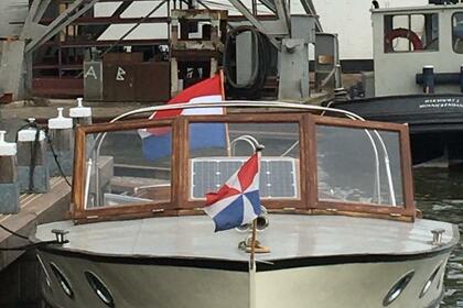Verhuur Motorboot Klassieke bakdekker Watertaxi Hoorn Hoorn