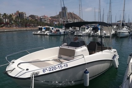 Rental Motorboat Quicksilver Activ 555 Open Alicante