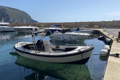 Charter Motorboat Corsiva Corsiva 620 Èze