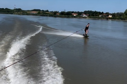 Joker Boat Clubman 19 semi-rigide 2015