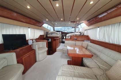 Ferretti 53 flybridge
