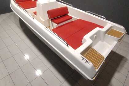 Private Boat-No drive Lincese