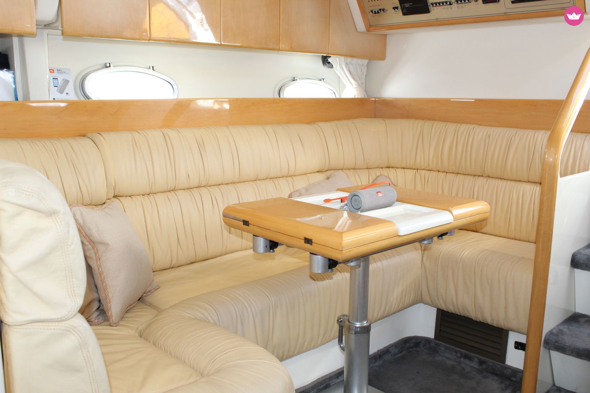 Cranchi Mediterranee 41 in Faro District for hire