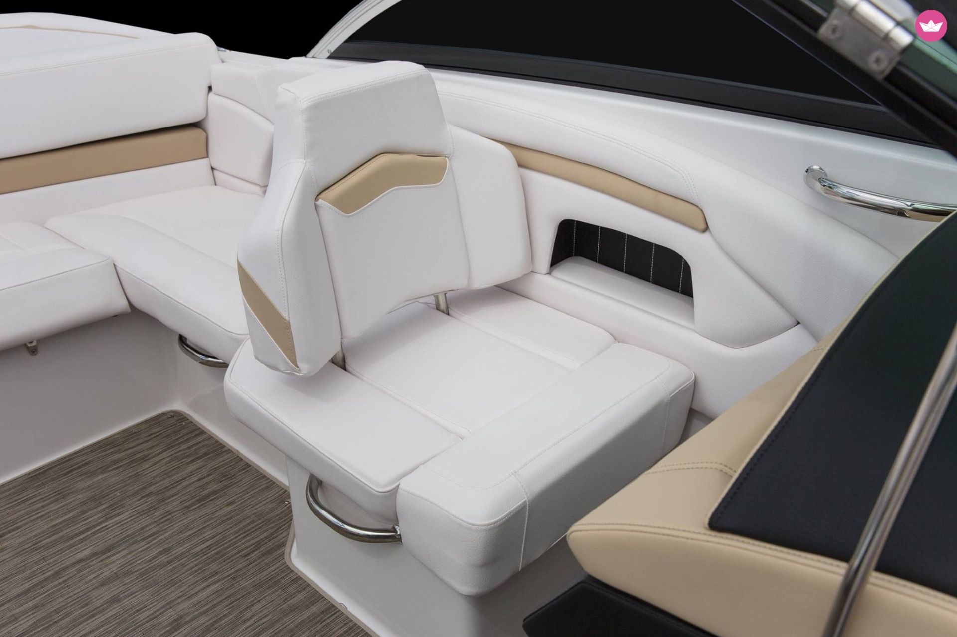 Four Winns 230H in Zadar for hire