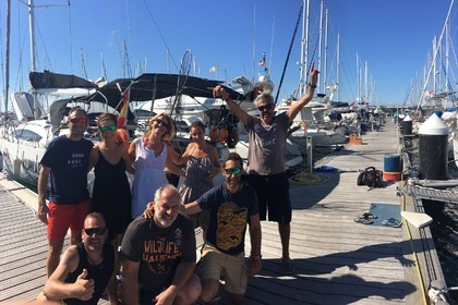 Genießen, lachen, segeln auf einer 16m Segelyacht