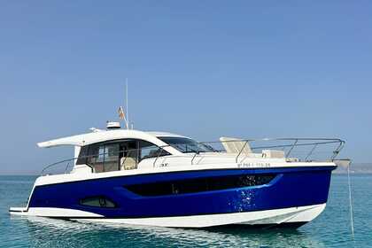 Hire Motor yacht Sealine C39 Palma de Mallorca