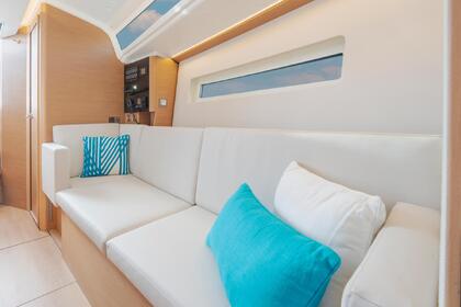 Hyra båt Segelbåt Jeanneau Sun Odyssey 350 Menorca