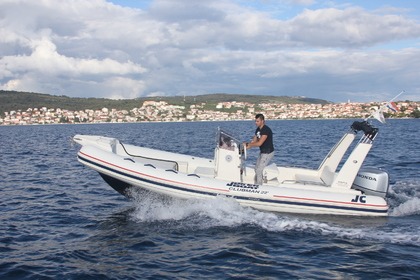 Чартер RIB (надувная моторная лодка) JOKER BOAT Clubman 22 Silver Трогир