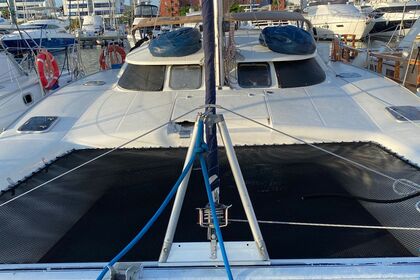 Navega con confort. Alquila precioso catamarán en Cartagena de Indias