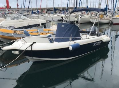Location Bateau à moteur Polifaktor 630 Open Bastia