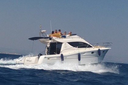 Rental Motorboat SESSA MARINE DORADO 32 Marzamemi