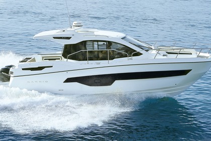 Rental Motorboat Karnic S37X El Toro