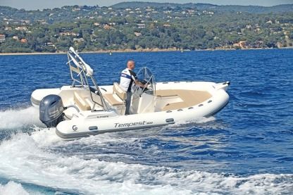 Location Semi-rigide Capelli Tempest 600 Cargèse