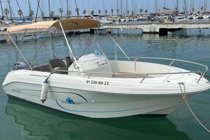 Rental Motorboat Pacific Craft Open550 Sitges