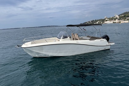 Hire Motorboat Quicksilver Activ 755 Open Cannes