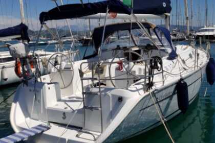 Hyra båt Segelbåt Beneteau Cyclades 393 Cape Miseno