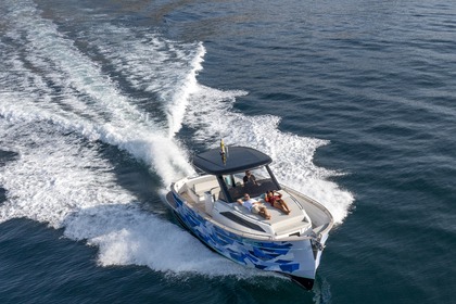 Alquiler Lancha Apreamare Gozzo 35 Sorrento