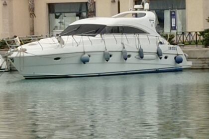 Hire Motor yacht Raffaelli Kubang 57 Marina di Ragusa