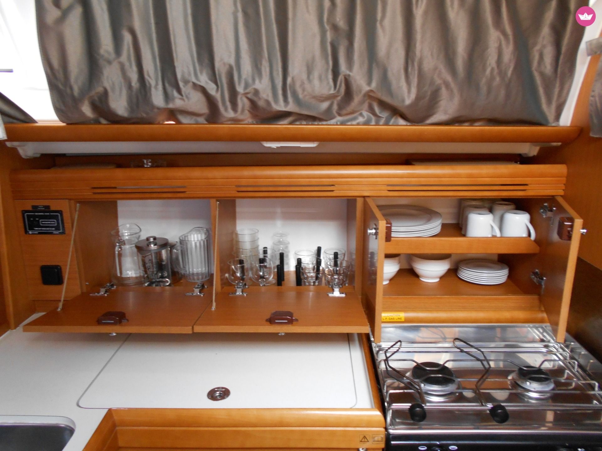 Rental Sailboat Jeanneau Sun Odyssey 36I Athens